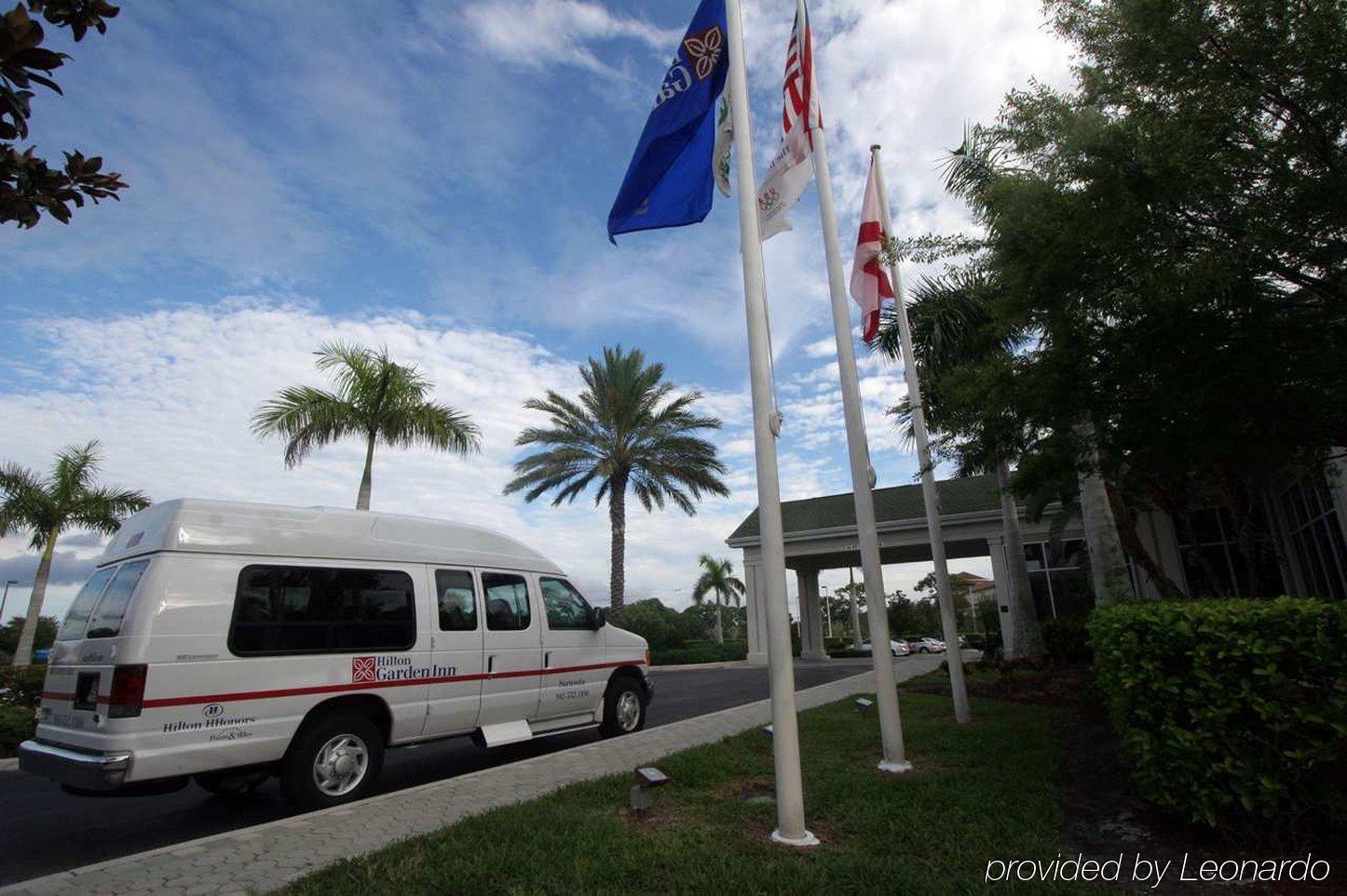 Hilton Garden Inn Sarasota-Bradenton Airport Exterior photo